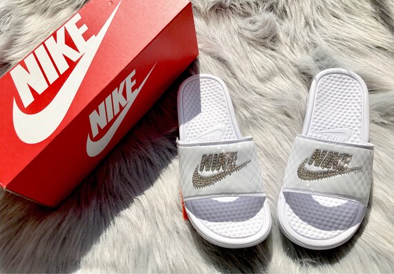 nike diamond slides