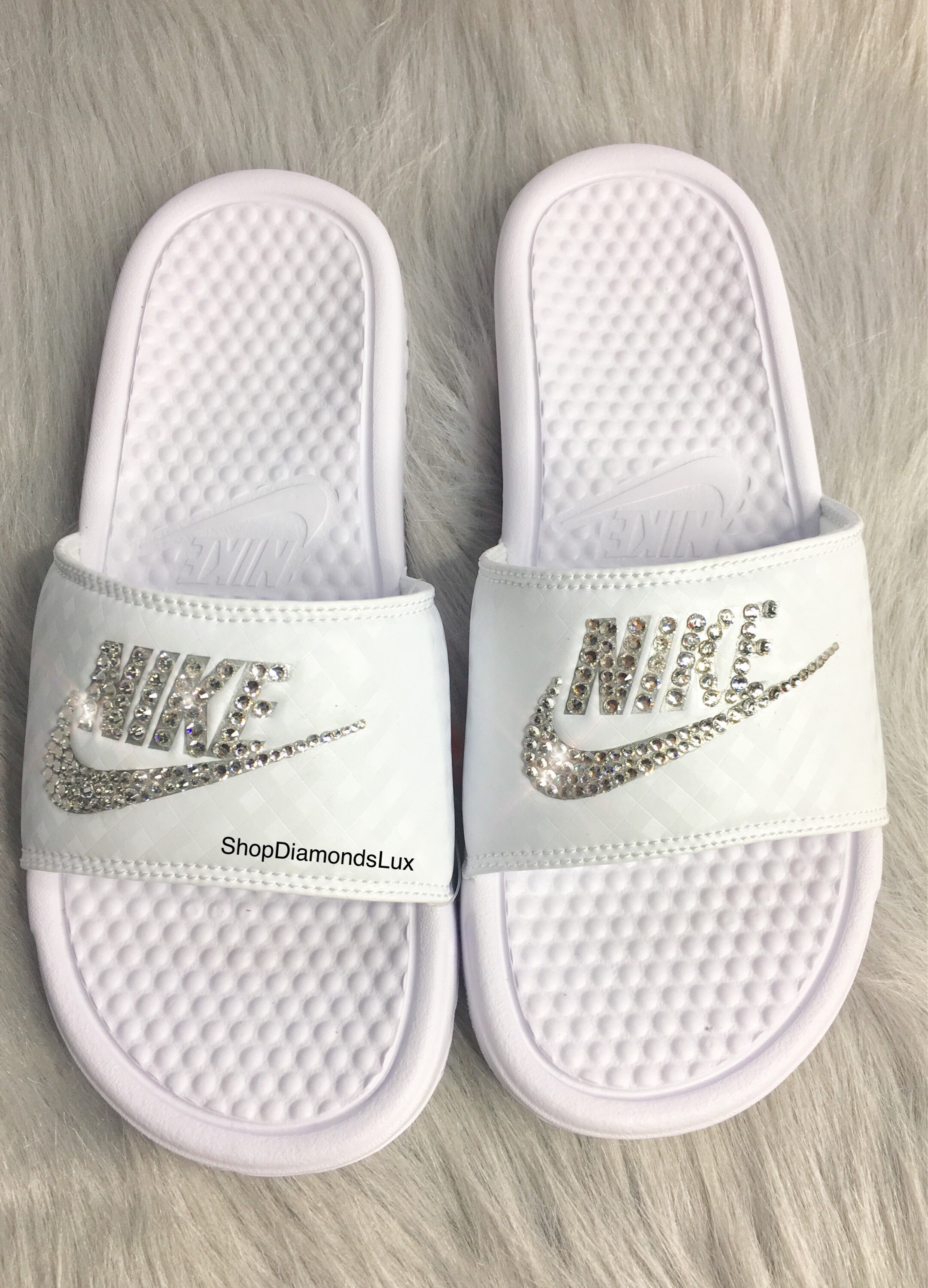 Nike diamond hotsell slides