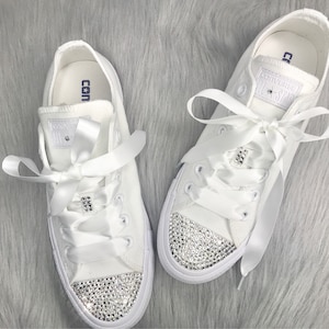 Bling Swarovski Converse All Star Low Top Women&#39;s Custom Shoes