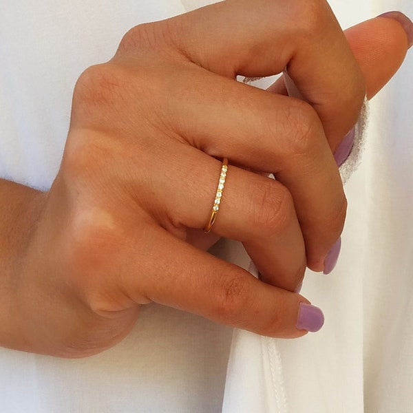Elegant Diamond Ring 1.1mm, Dainty Ultra Thin Ring with 7 Diamonds, Skinny Diamond band made of Solid Gold, Wedding Minimalist Ring
