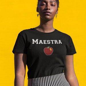 Maestra Shirt, Maestra Unisex T-Shirt, Spanish Teacher Shirt, Spanish Teacher Gift, Gifts for Teachers, Chalkboard Style