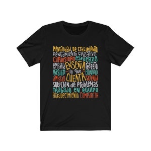 Enseña Lo Que Cuenta - Teach What Counts - Growth Mindset Spanish Teacher Unisex T-shirt image 6
