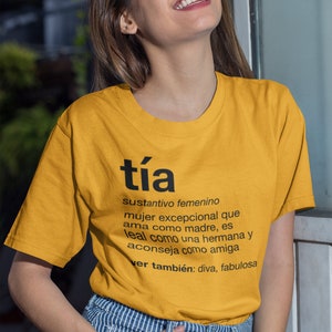 Tia Definition Tshirt Spanish Titi Gift Auntie Unisex T-Shirt Best Aunt Gift Baby Shower, Pregnancy, Birth, Announcement image 10