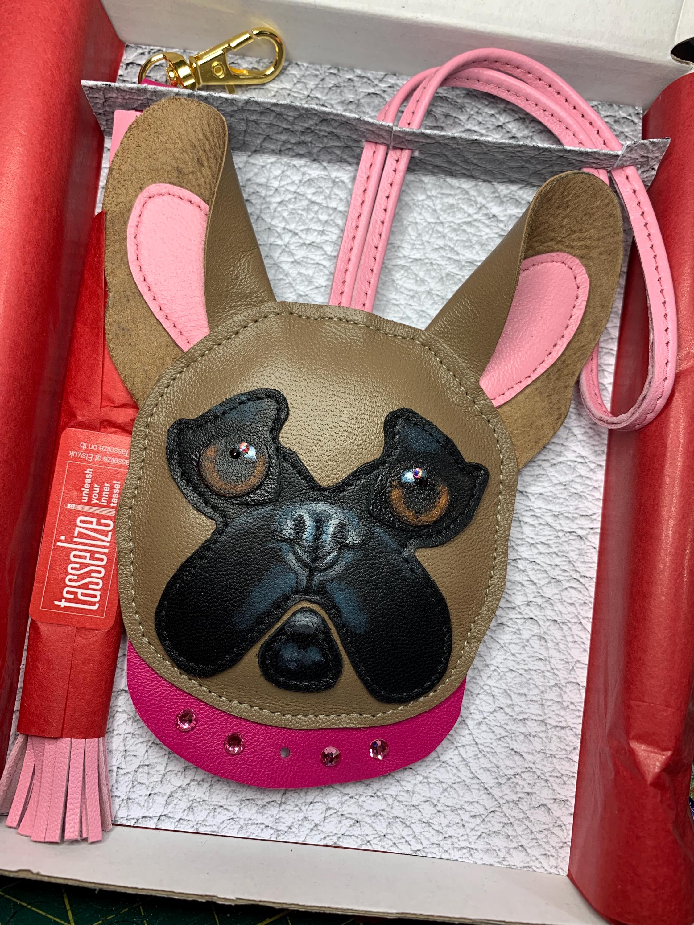 フレンチブルドッグチャーム、ブルーのフレンチブルドッグバッグ