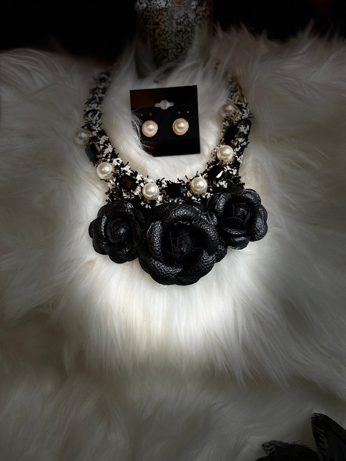 Vintage schwarz floral Halskette | Etsy