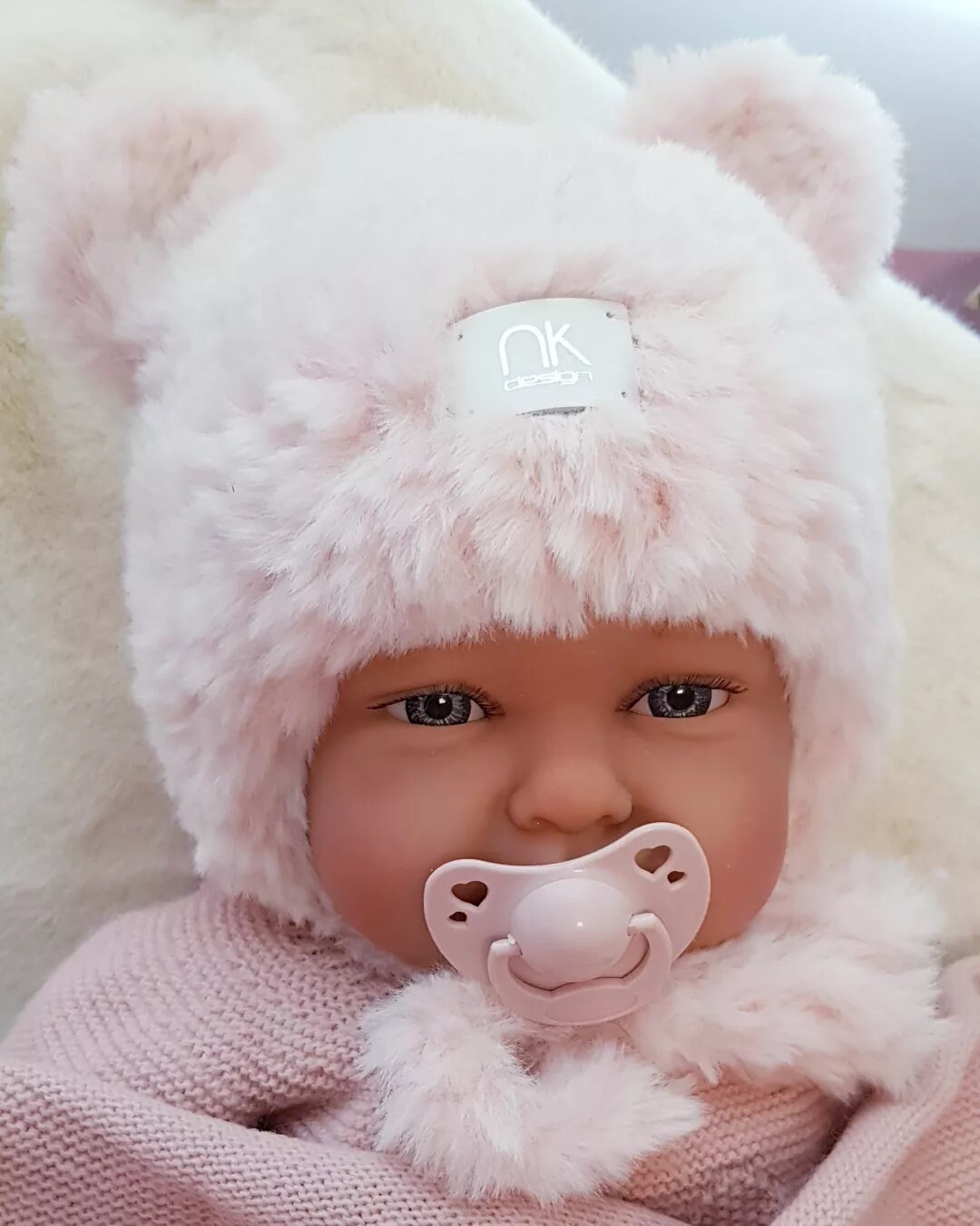 Farm house Baby Knitted Cap With Faux Fur- Pink