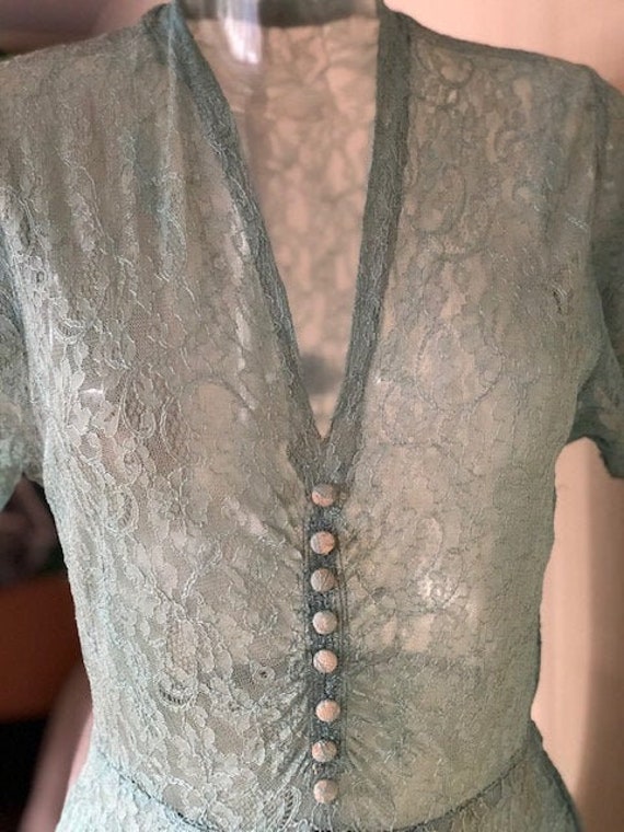 1930's beautiful mint green lace tea dress