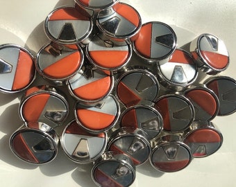 Gorgeous Italian made Ascoli buttons