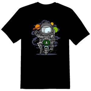 Astronauta de la bicicleta espacial Camiseta negra o blanca