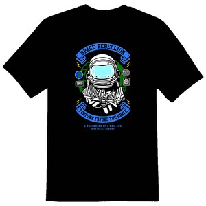La fortuna de la rebelión espacial favorece al valiente astronauta Camiseta negra o blanca