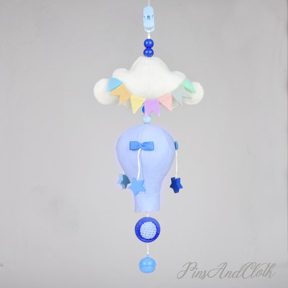 newborn pram toys