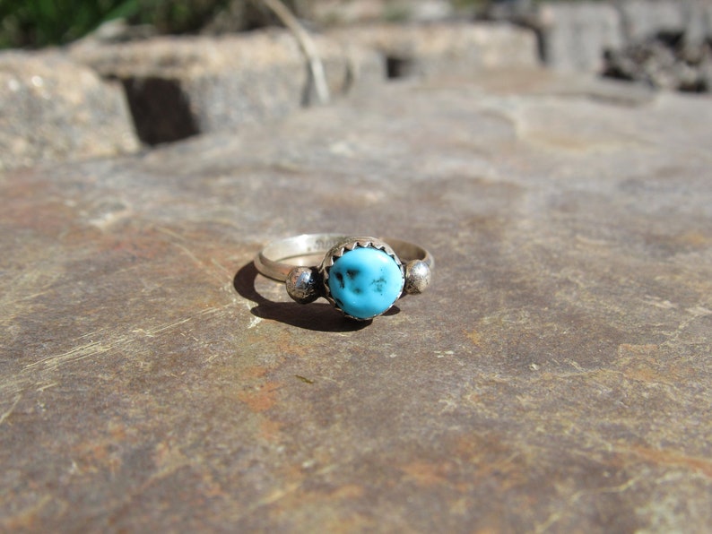 Navajo Made Arizona Turquoise Ring By Chris Etsitty Size 5.75