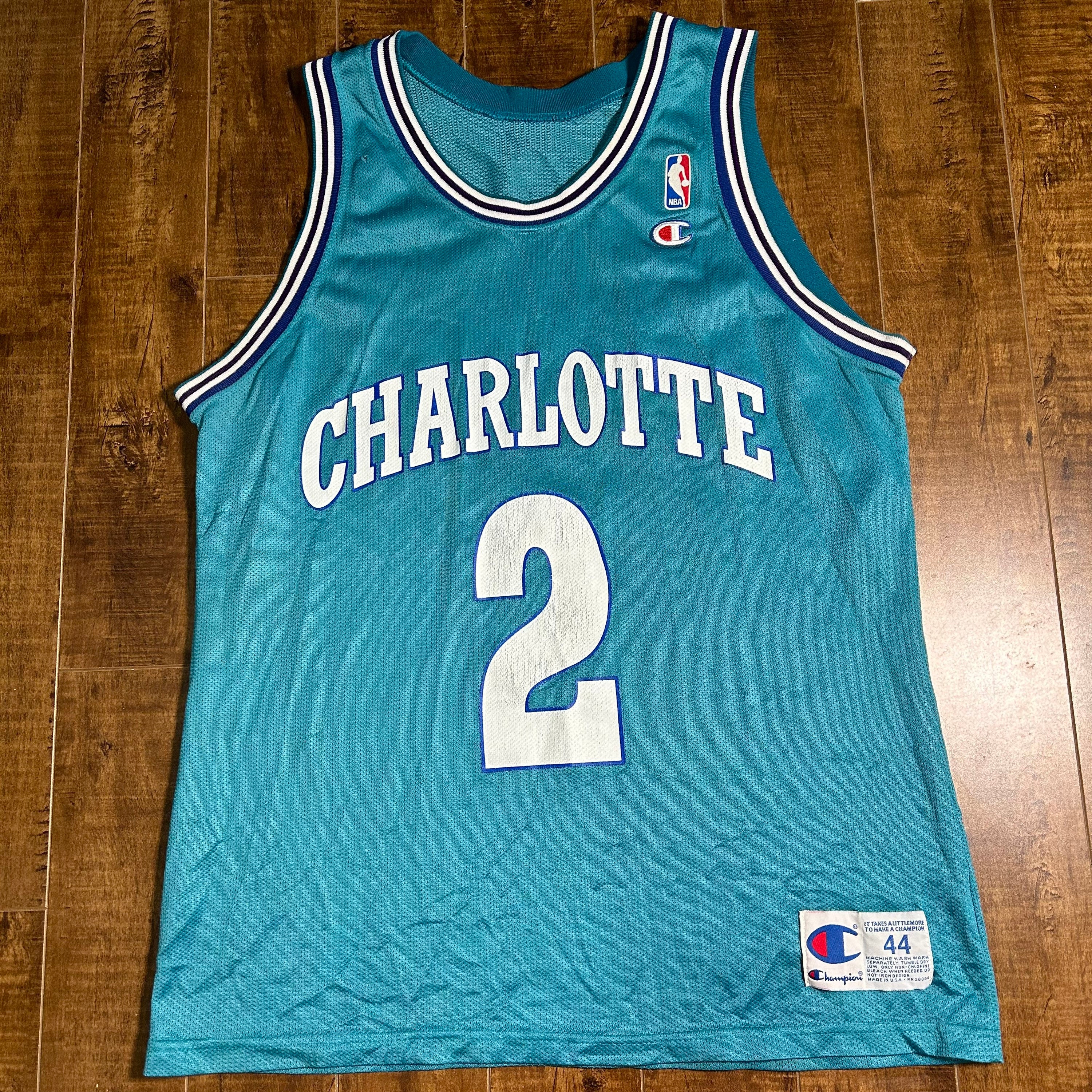 XL Charlotte Hornets 90s Vintage Retro Champion NBA Basketball Shorts Kit  Jersey