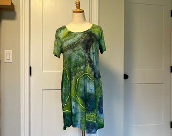 Vestido tingido com gelo tamanho L manga curta