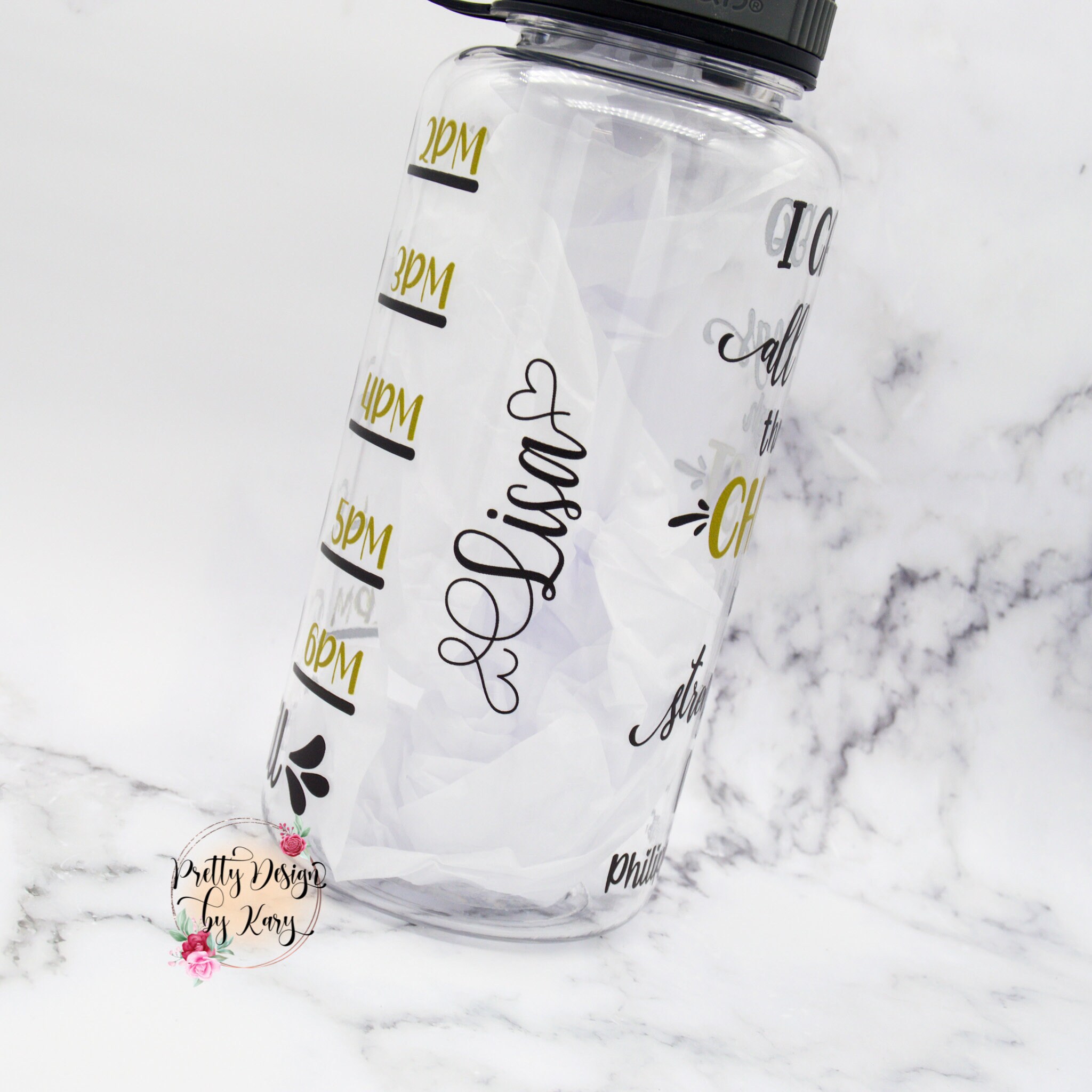 Aesthetic water bottle fitness that girl @itsbeckaaa on Instagram
