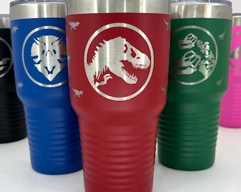 Vaso de 30 oz con silueta de dinosaurio jurásico