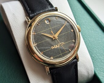 Montre mécanique vintage Raketa, fabriquée en URSS, années 1980. montre homme vintage, Raketa, montre soviétique, montre homme, montre Raketa rare