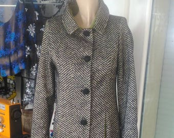 STRIPED COAT (lined coat and green lining)
