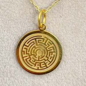 Gold Solid 14K Real Gold Labyrinth Pendant, Personalized Labyrinth Necklace