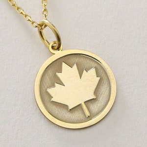14K Echtgold Ahornblatt Anhänger, Kanada Ahorn Blatt Anhänger, Gold Herbst Blatt Schmuck, Zierliche Ahornblatt Anhänger, Schichtung Halskette