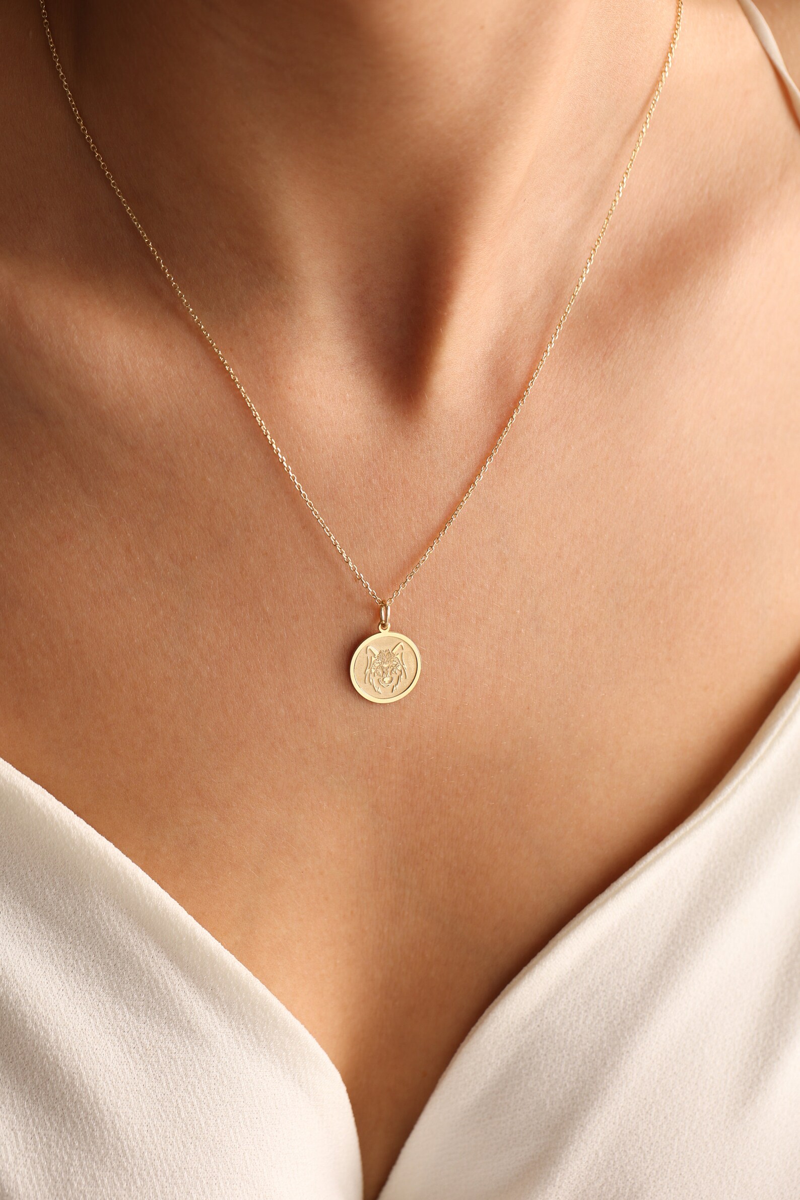 Wolf Jewelry Boble Chain Necklace - Gold main image 0