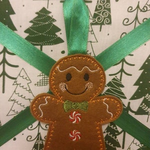 Gingerbread Man decoration (Plain / Personalised)