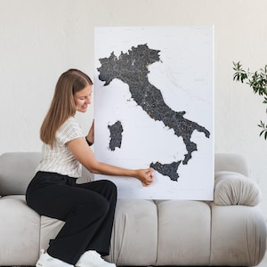 Bezochte plaatsen Italië push pins kaart, grote muur kaart canvas van Italië, prikbord reistracker om regio's en steden te markeren, gepersonaliseerd cadeau