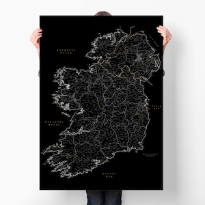 Moderne große Irland Karte Poster, detaillierte irische Reisekarte mit Landkreisen, Reisende Wand Kunst Dekor mit Pins, personalisiertes Print Geschenk