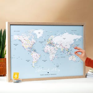 Cadeau de retraite unique pour les voyageurs, carte du monde personnalisée avec punaises pour suivre les lieux visités, cadeau pour les parents à la retraite qui aiment voyager