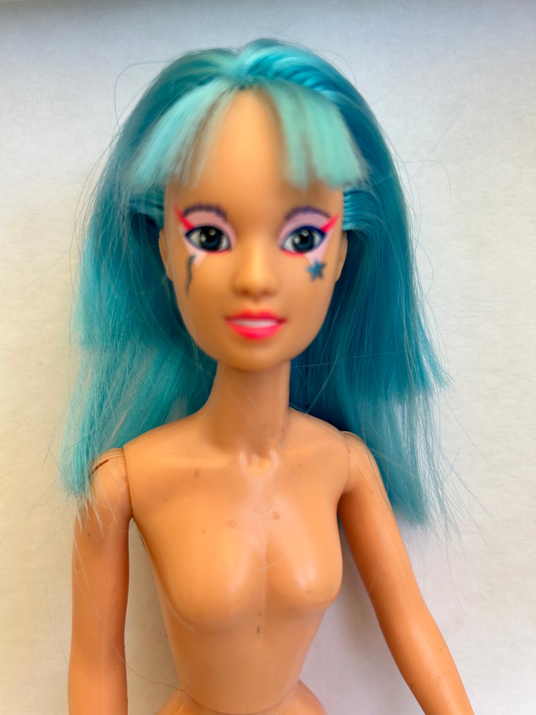 Poupée AJA Vintage Doll Jem and the Holograms et les