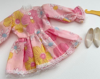 Pedigree Sindy Doll Floral Dress  1971