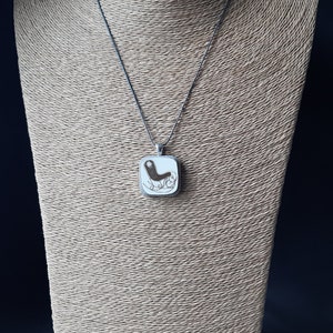 Eric Ravilious Rocking Chair Wedgwood China Pendant - Etsy