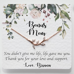 Personalized Bonus Mom Gift, Elegant Jewelry for Stepmothers Birthday, Special Stepmom Wedding Gift from Bride or Groom, Best Step Mother