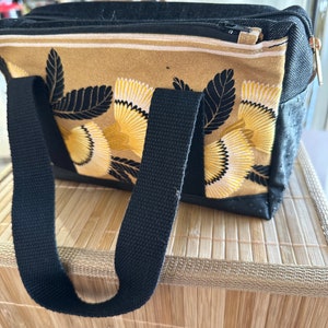 Grande trousse de toilette ou vanity case, trousse à maquillage et bijoux