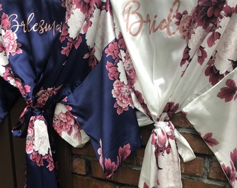 NEW! Silk Bridesmaid Robes // Bridesmaid Gifts // Bridesmaid Robe Set of 2 3 4 5 6 7 8 // Bridal  Robes  // Floral Robes // Bridal Robe