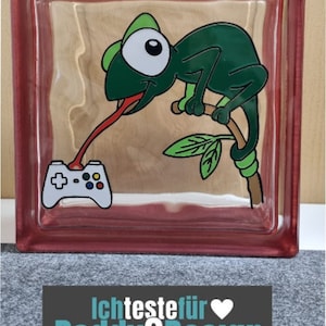 Gamer chameleon, the funny universal chameleon