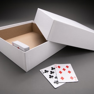 Caja de instalación de aglomerado de 11" x 11" x 3,25" de 70 puntos - Blanca - En blanco