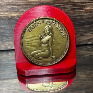 Diseño de moneda novedosa de Beach Babe (cara o cruz) (archivo digital)