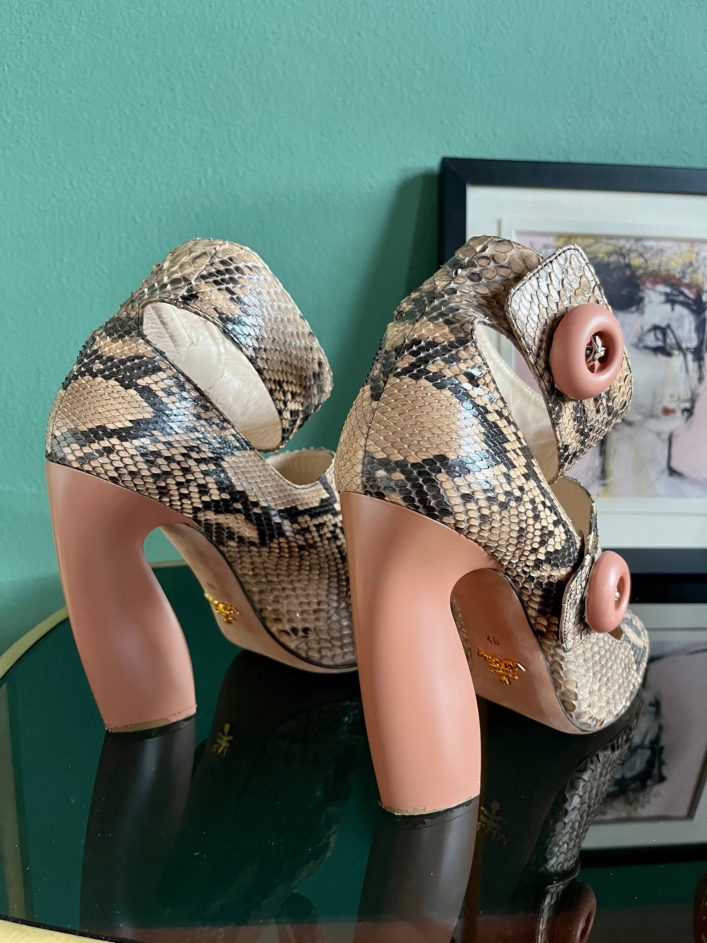 靴 PRADA python leather pumps pink PRADA - Pink Snakeskin Python Leather Peep Toe Slingback