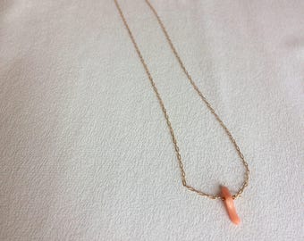 Catena piena d'oro 14k, collana piena d'oro 14k, catena fine, ciondolo di perline di ramo di corallo, fatto a mano in italia