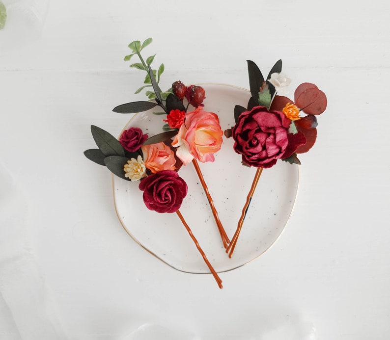 Fall burgundy flower headpiece Deep red flower bobby pins Fall deep red hair pins Flower hair pins Burgundy Flower Bobby pins