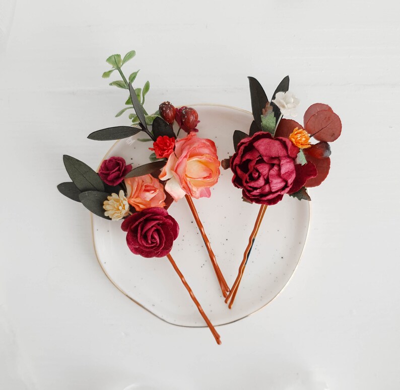 Fall burgundy flower headpiece Deep red flower bobby pins Fall deep red hair pins Flower hair pins Burgundy Flower Bobby pins