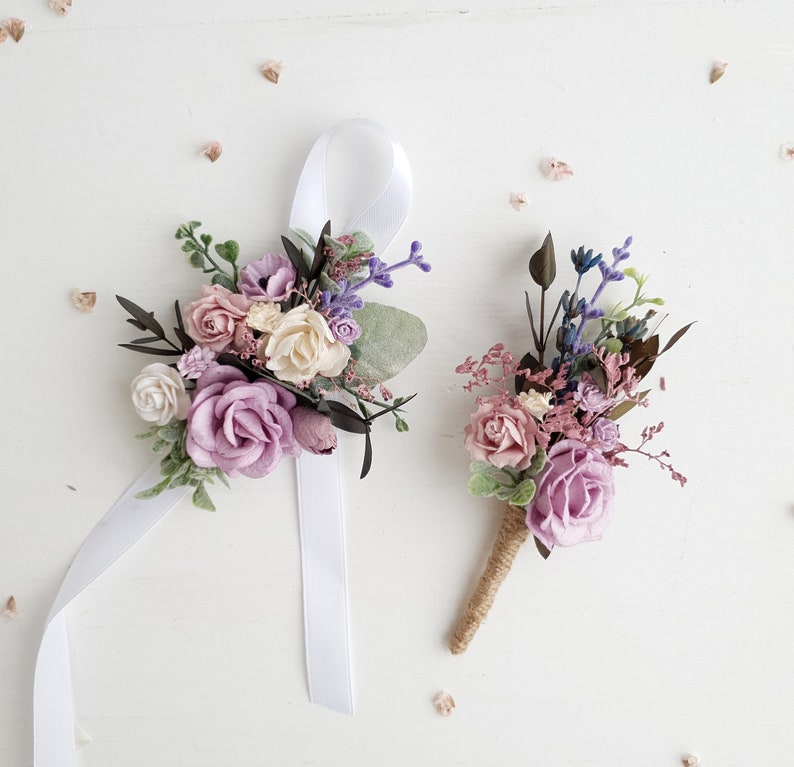 Lilac purple Bridesmaids corsage White lavender Flower wrist corsage Flower wrist corsage