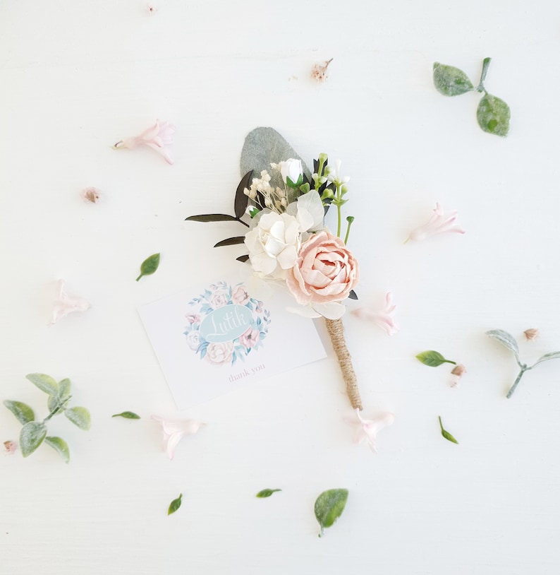 Blush pink boutonniere Summer Spring wedding Groomsman boutonniere Blush pink Button hole Woodland wedding Rustic wedding