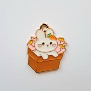 1 dije de cuentas planas, adorable conejito, esmaltado de colores con bordes dorados