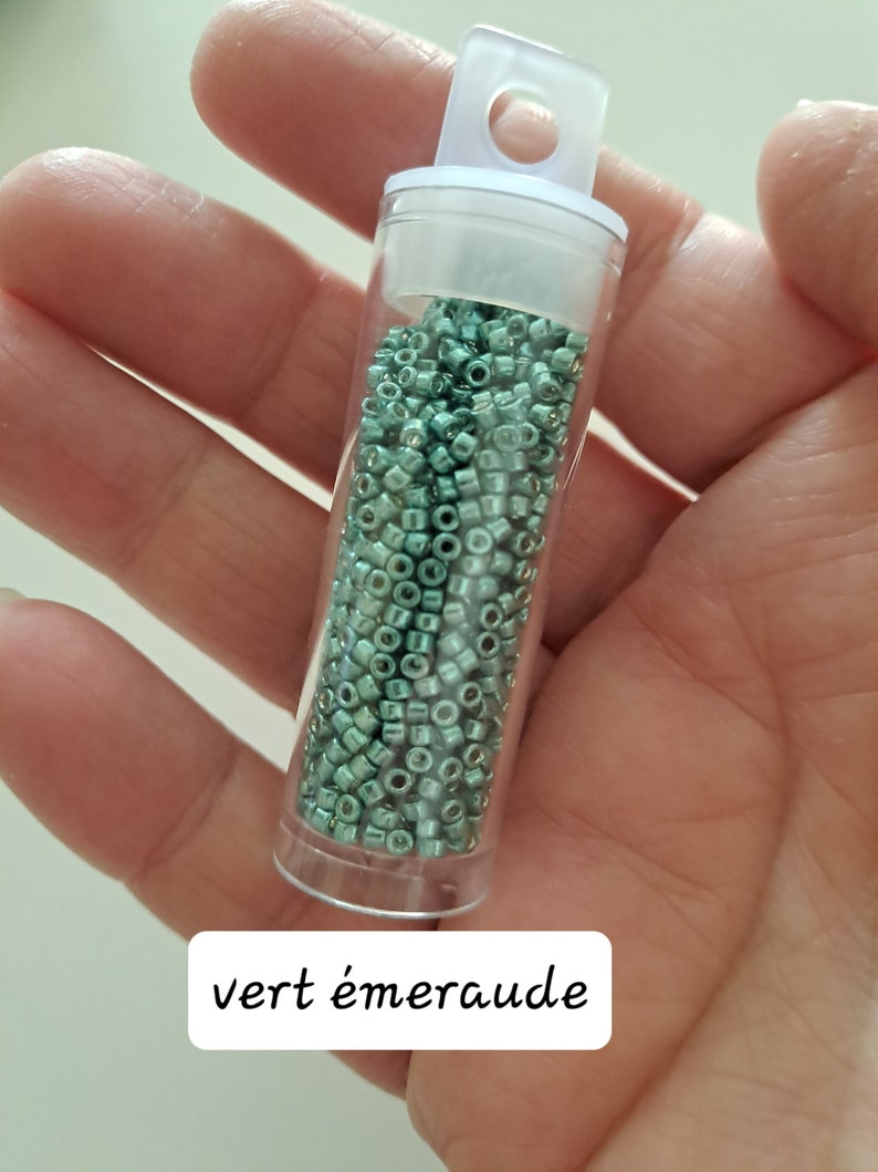 Seed glass beads tube 10 g 7 colors to choose from vert émeraude