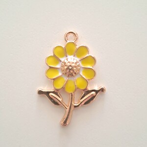 1 pingente de girassol colorido esmaltado
