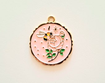 1 breloque pendentif rose abeille couleurs émaillées contours dorés 24 x 28 mm