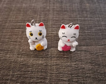 1 maneki neko resin charm, lucky cat 2 models to choose from