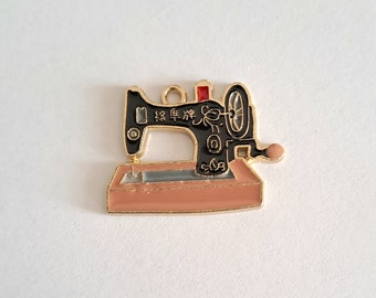 1 sewing machine pendant charm enamelled colors golden outlines size 25 x 19 mm